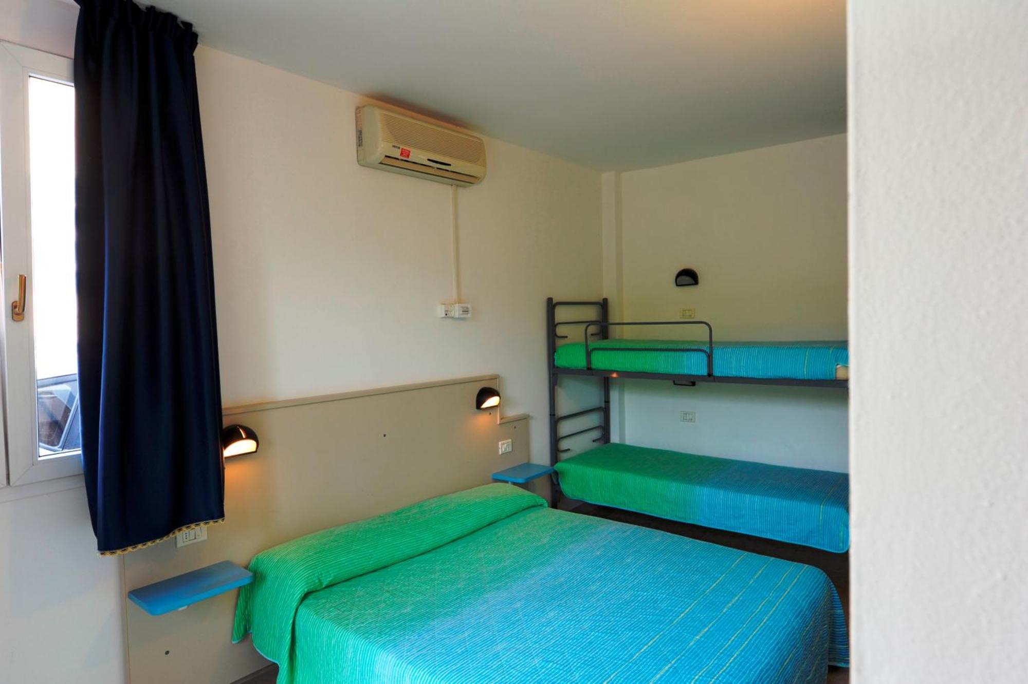 Camping Bella Italia ペスキエーラ・デル・ガルダ 部屋 写真